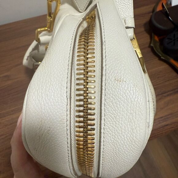 Tom Ford Cream Shoulder Bag - Picture 11 of 14